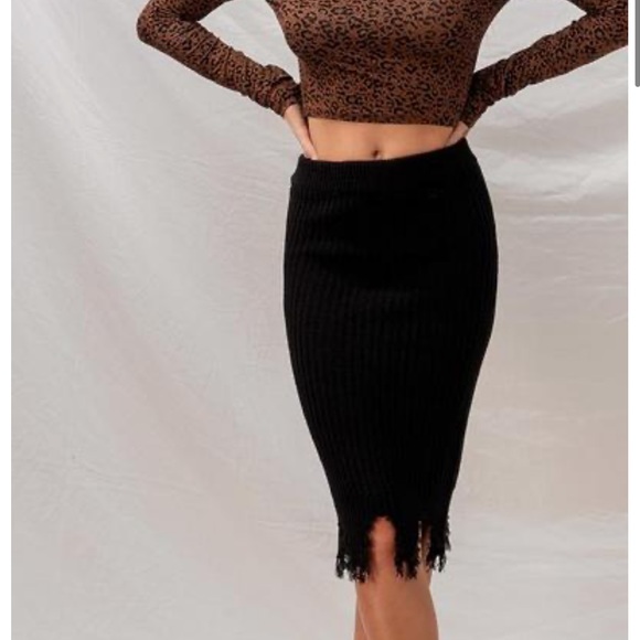Black Knit Midi Sweater Skirt - Picture 3 of 5